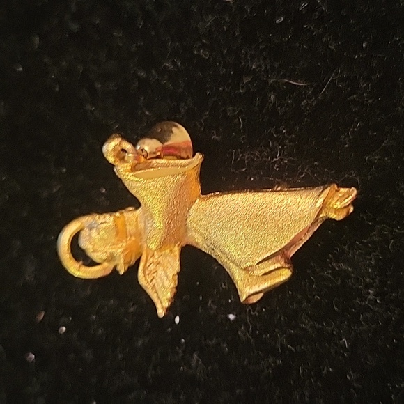 R ,R RobynRush Christmas Angle a bell brooch - Picture 1 of 4